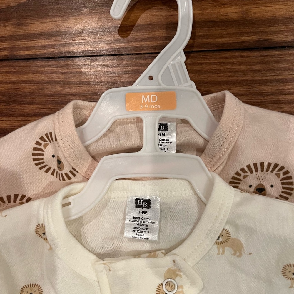 Hudson Baby Cream and Light Pink Baby Sleep Sacks with Lion Print